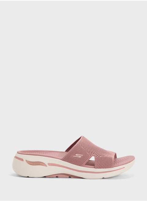 Go Walk Arch Fit
