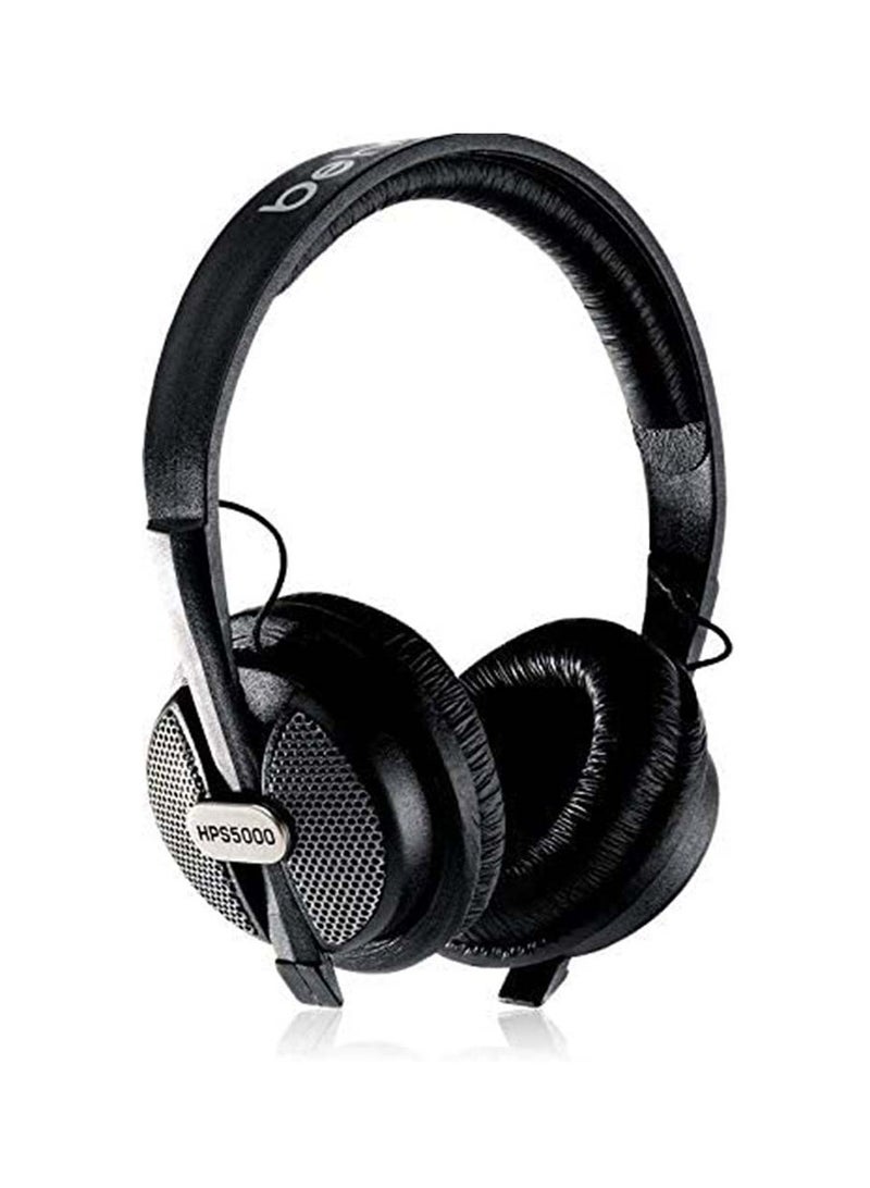behringer Recording/Podcasting Bundle with UMC202HD USB Audio Interface, Condenser Microphone, and Studio Headphones - Image 3