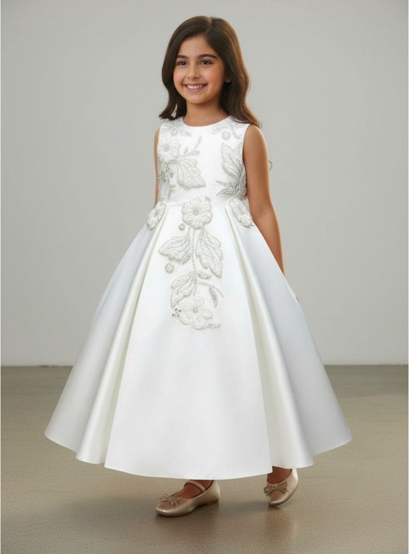 BHNS Elegant puffy evening dresses for children, perfect for parties and special occasions. These dresses are suitable for girls' weddings, celebrations, and holidays. Available in white, yellow, pink, and lemon hues. Beautiful Eid dresses for all occasions. Dresses for ages 2 to 15. Elegant and beautiful dresses for girls aged 2 to 15. Girls' sets with trains and puffy skirts. Suitable for evening parties, summer wear, short dresses, and long dresses. Brand name. - Image 2