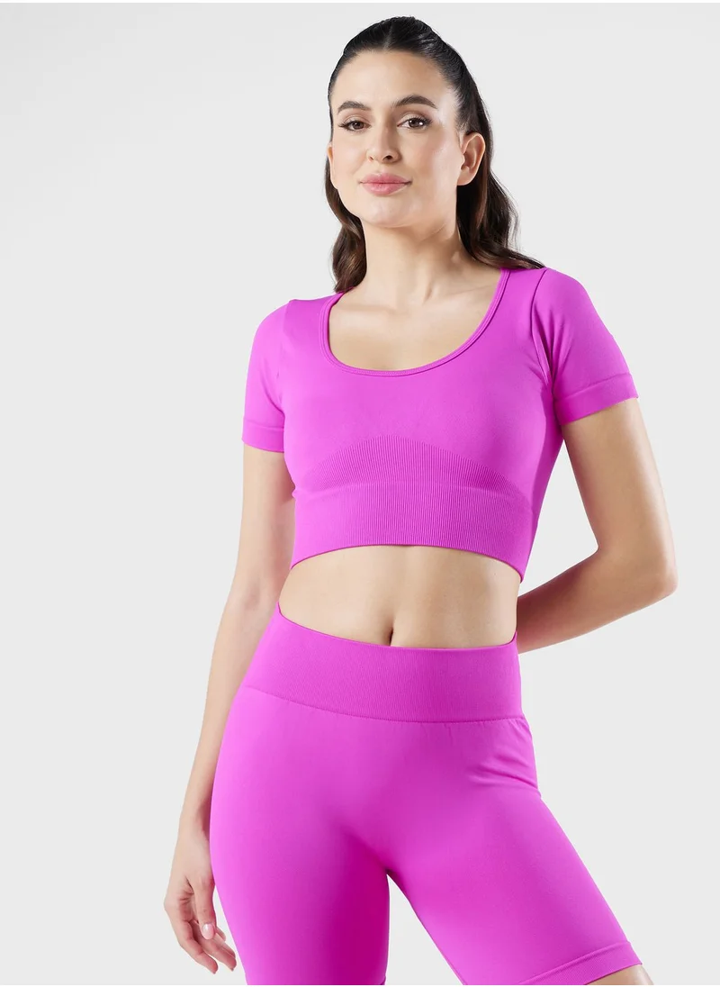 كون.يوغا Closed Back Sports Bra