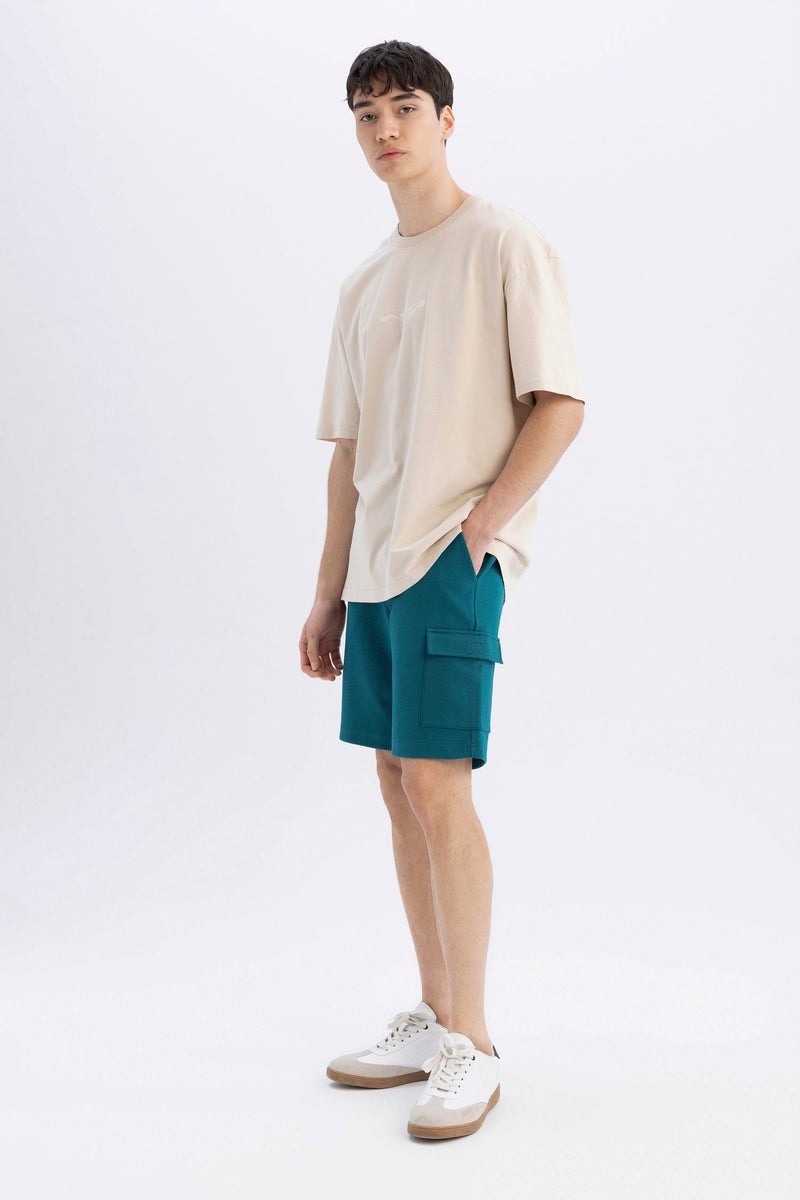 DeFacto Man Oversize Fit Crew Neck Back Printed Short Sleeve T Shirt  - Image 3