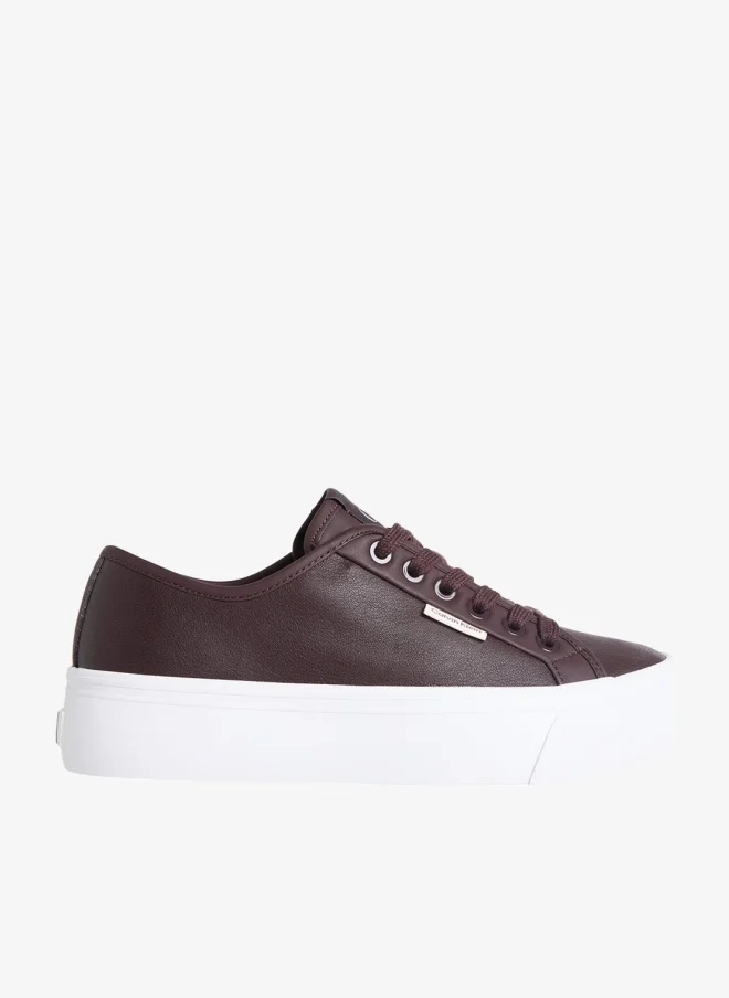 Casual Low Top Sneakers