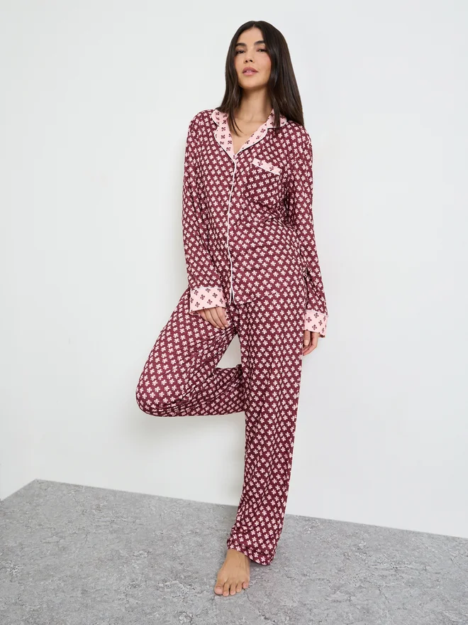 Styli Burgundy Geo Contrast Print Shirt and Pyjama Set
