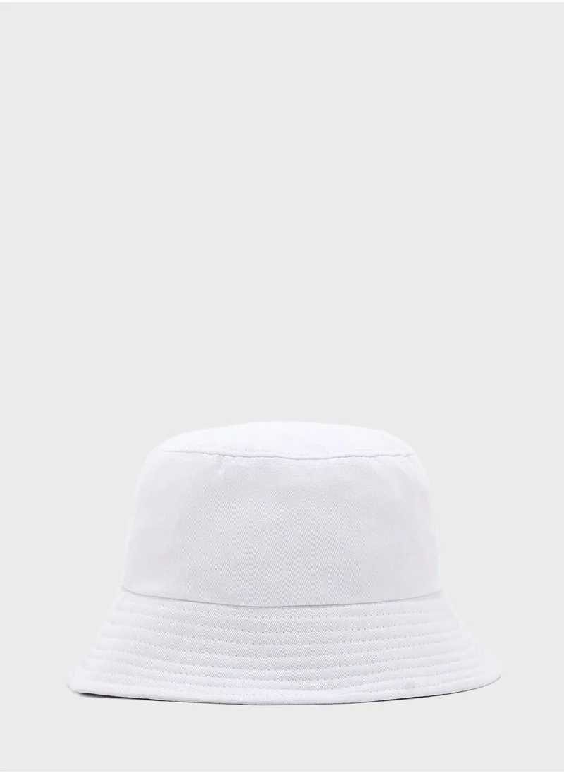 جينجر Essential Bucket Hat