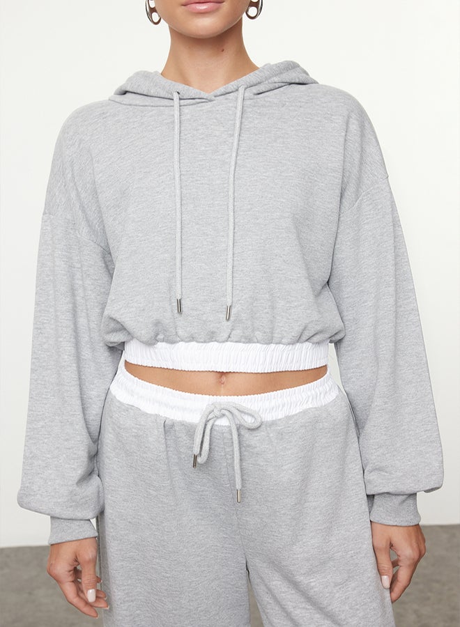 trendyol Gray Melange Woven Garnished Thick Knitted Sweatshirt - Regular Fit - Image 3