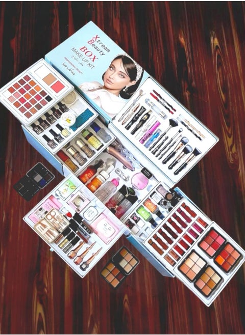 MAKE UP KIT