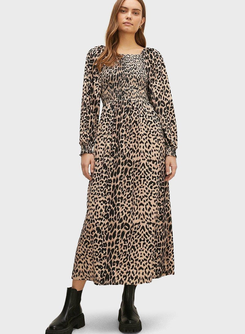 Oasis Balloon Sleeve Printed Shirred Dress - Image 1