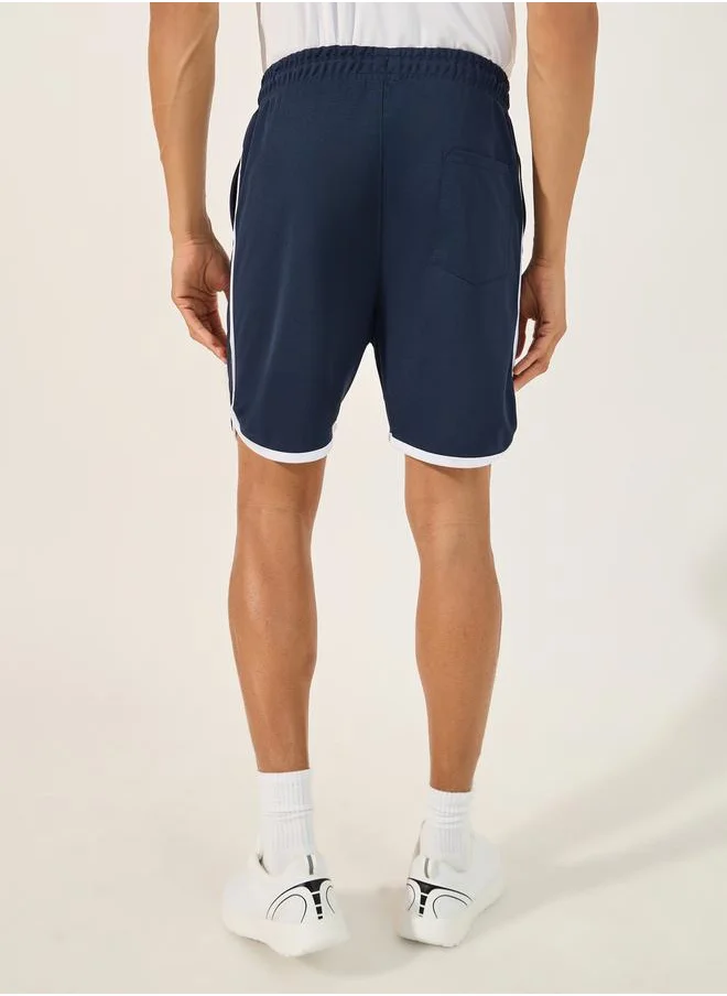 ستايلي Regular Fit Mesh 7-Inch Cycling Shorts with Contrast Trim