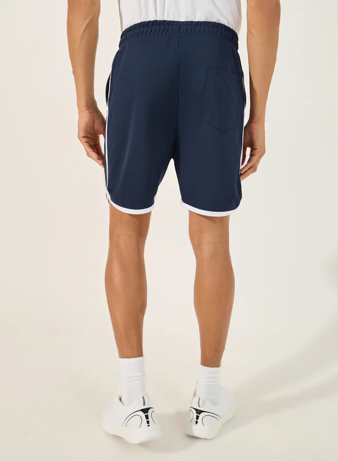 Styli Styli Regular Fit Mesh 7-Inch Cycling Shorts with Contrast Trim