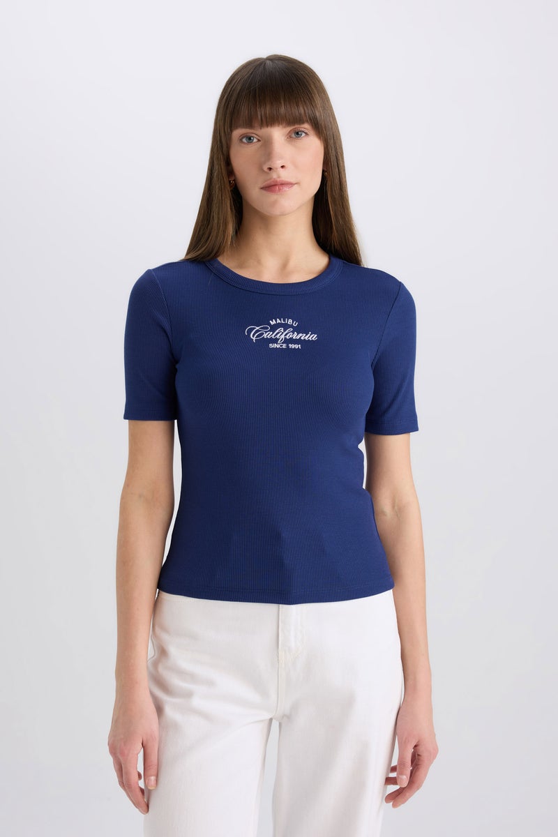 DeFacto Woman Slim Fit Crew Neck Printed Casual Ribbed Camisole T-Shirt - Image 5
