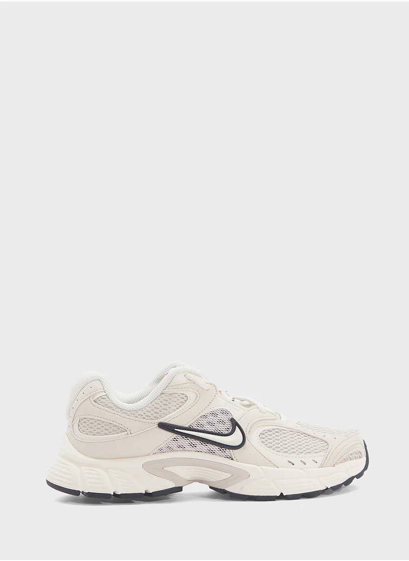 Nike V5 Runner