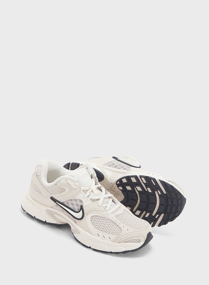 Nike V5 Runner  - Image 3