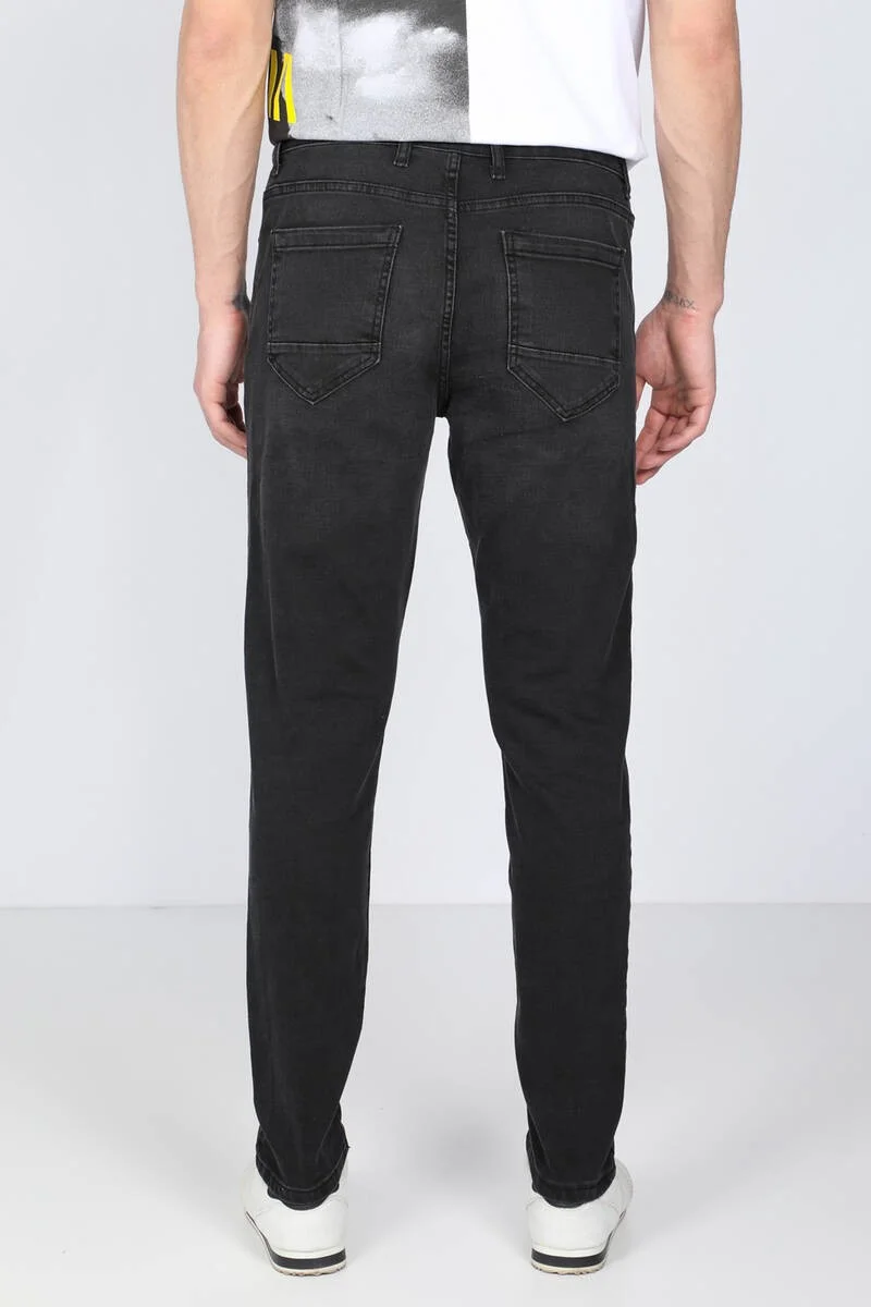 باني جينز Men Black Straight Fit Jeans