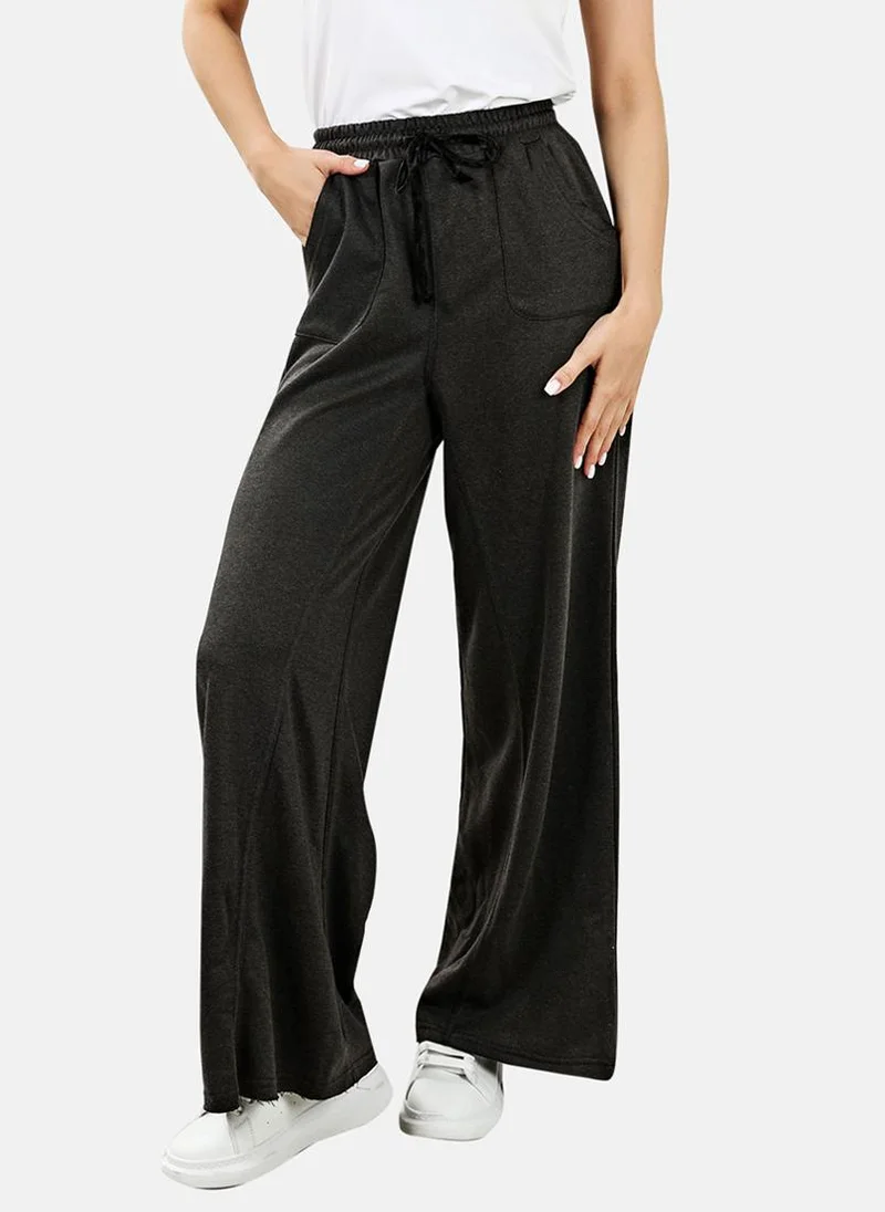 يونيكي Black Plain Casual Trouser