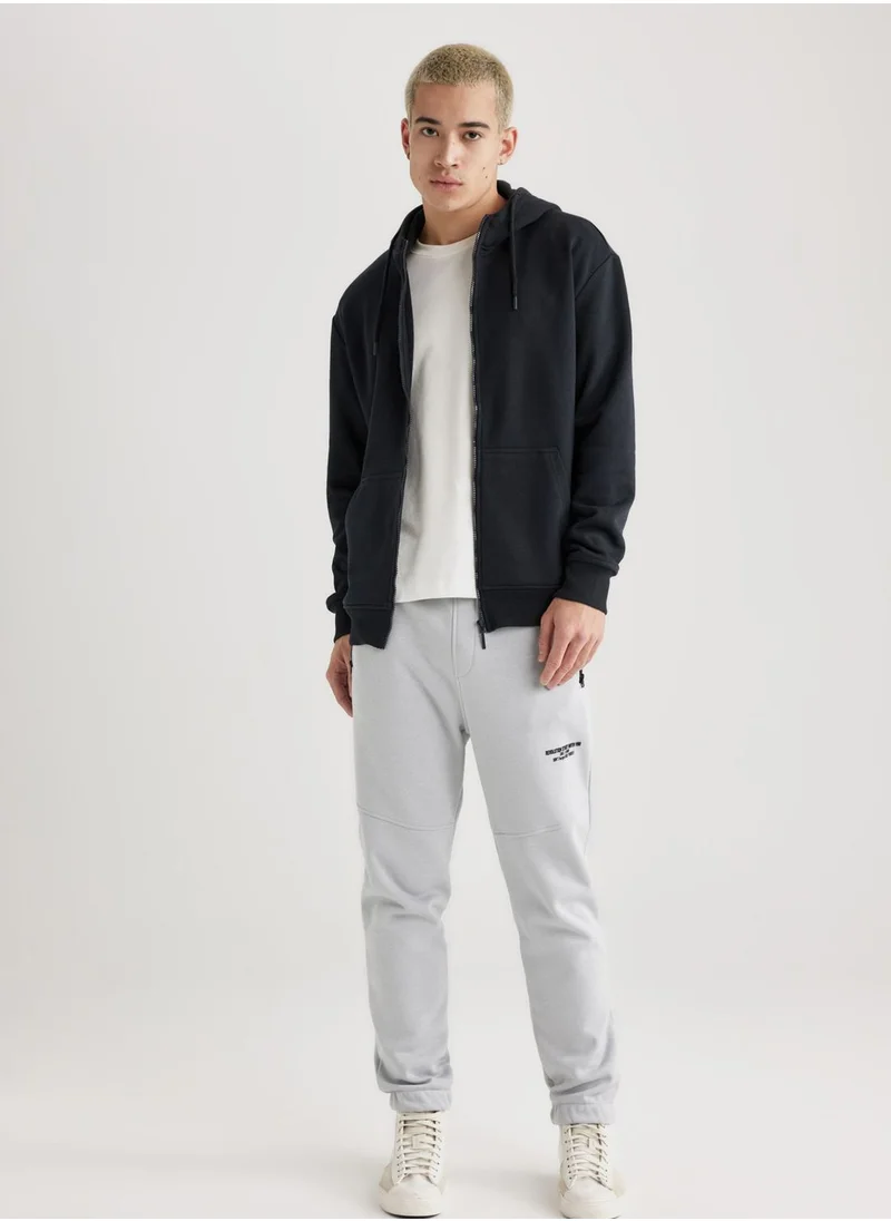 DeFacto Man Regular Fit Sweatshirt