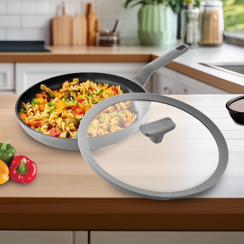 Berghoff مقلاة طهي غير لاصقة من الألمنيوم المعاد تدويره بقطر 20 سم من بيرغوف مع غطاء زجاجي مقوى | طلاء سيراميك سيراغرين | خالية من PTFE و PFAS | مناسبة للطبخ بالحث، وغسالة الصحون | رمادي داكن | ضمان 5 سنوات - Image 5