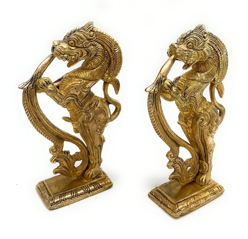 Bhunes Bhunes Brass Lion Scultpture Lion Brass Statue Lion Statues Showpieces Bras Simha Sher Ki Murti India Temple Lions Lion Statue Set of 2Gold 5 Inch 1 Piece - Image 2