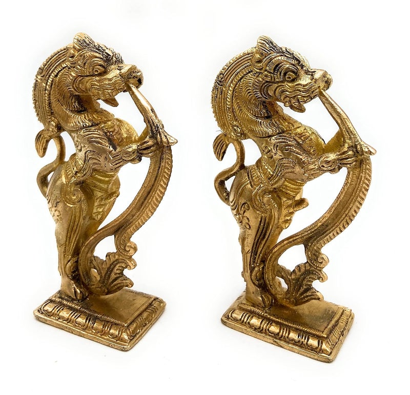 Bhunes Bhunes Brass Lion Scultpture Lion Brass Statue Lion Statues Showpieces Bras Simha Sher Ki Murti India Temple Lions Lion Statue Set of 2Gold 5 Inch 1 Piece - Image 3