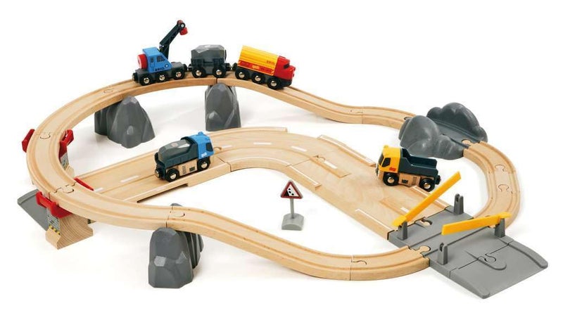 Brio BRIO World 33210 - Rail & Road Loading Set - 32 Piece Wooden Train Set | Ideal for Kids Aged 3+ | with Special Crane Car & Flatbed Idea  - Image 3