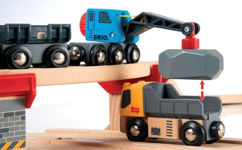 Brio BRIO World 33210 - Rail & Road Loading Set - 32 Piece Wooden Train Set | Ideal for Kids Aged 3+ | with Special Crane Car & Flatbed Idea  - Image 4