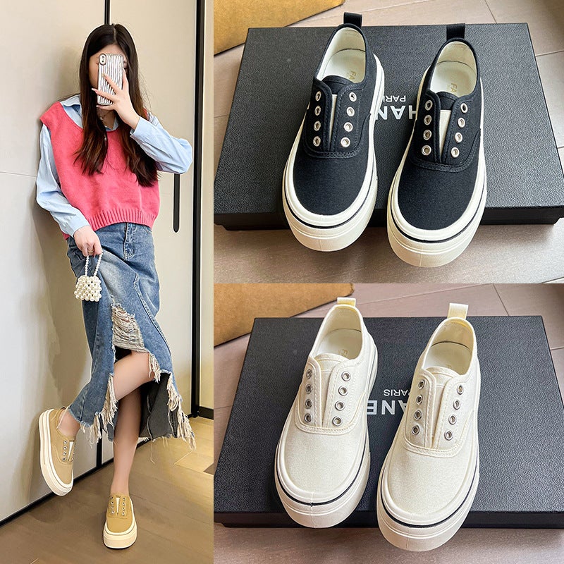 Women's Vintage Thick Sole Slip-on Canvas Shoes - Image 4