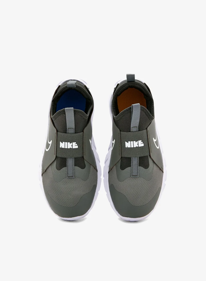 نايكي يوث فليكس رانر 2