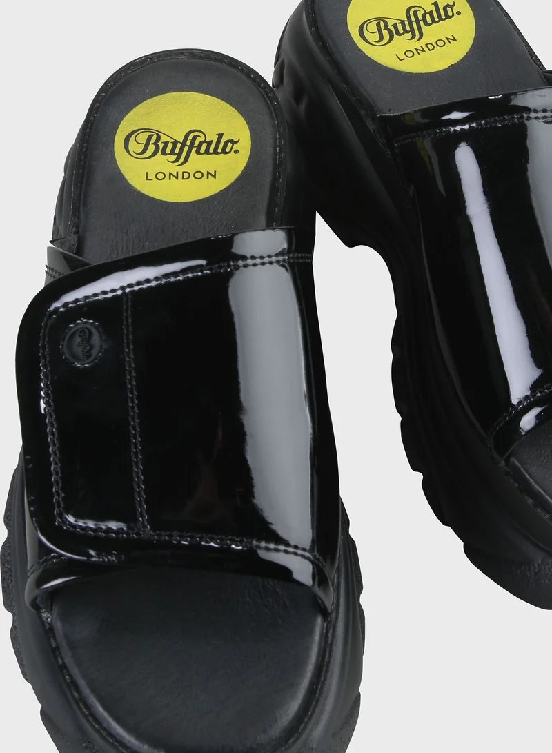 Buffalo London Classic One Strap Slide