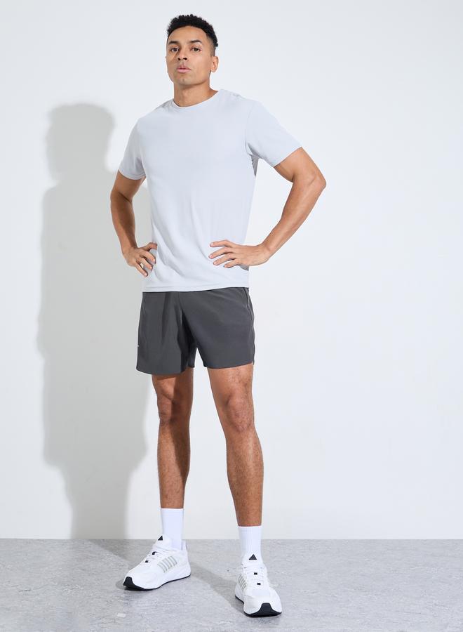 Styli Grey Solid Side Slit Regular Fit Running Shorts with Zipper Pocket - Image 2