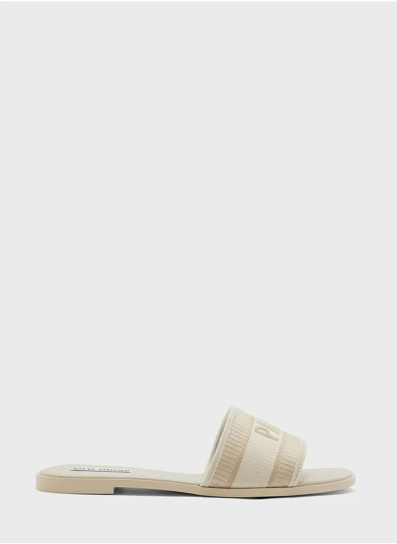 STEVE MADDEN Single Strap Low Heel Sandals