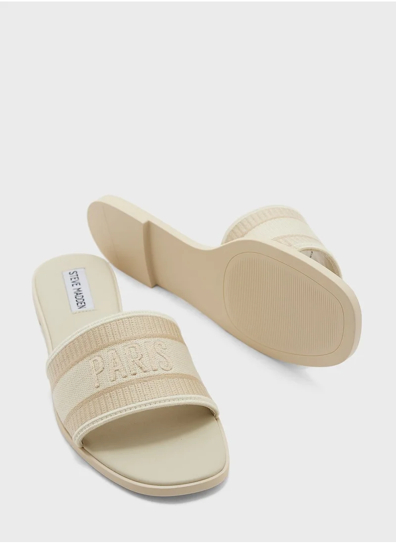 STEVE MADDEN Single Strap Low Heel Sandals