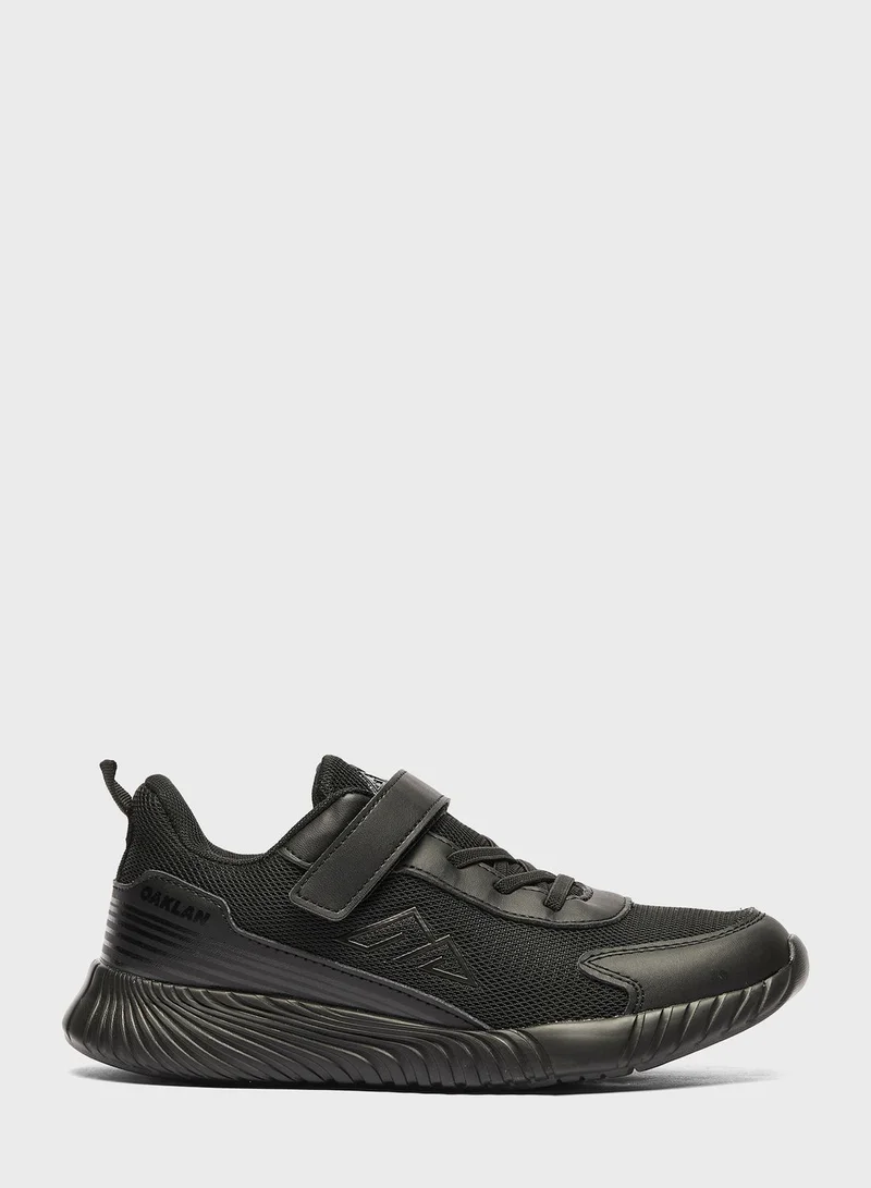 shoexpress Youth Low Top Velcro Sneakers