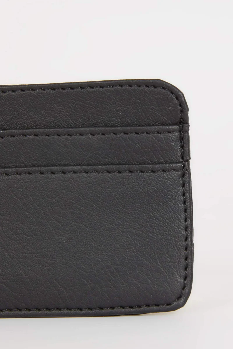 ديفاكتو Man Faux Leather Card Holder