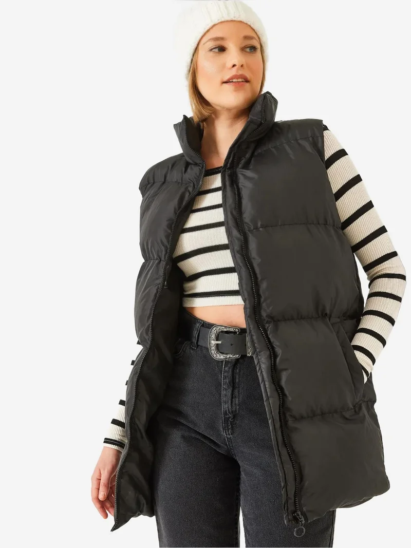 Bianco Lucci LUCCI Long Hooded Faux Leather Vest with Zipper and Pocket