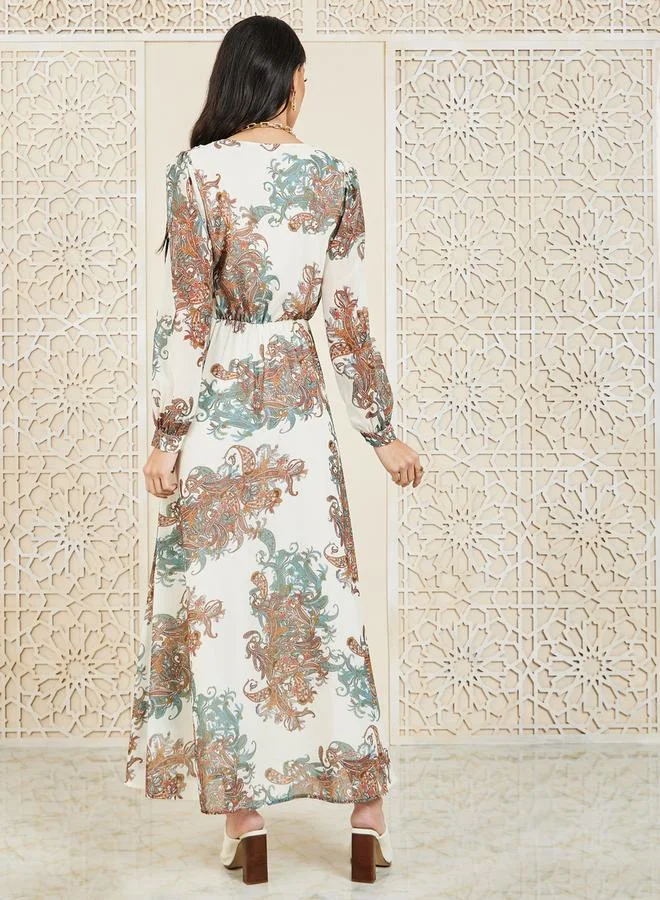 Styli Paisley Print Gathered Detail A-Line Maxi Dress