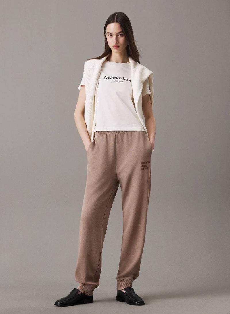 كالفن كلاين جينز بنطال رياضي من قطن تيري بتصميم باهت - Image 4