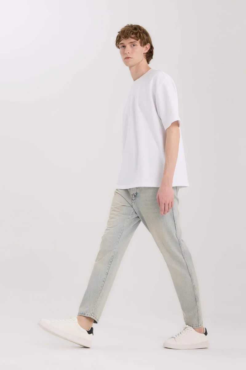 Defacto  90’S Slim Fit Super Skinny Hem Jeans for Men | Best Price UAE