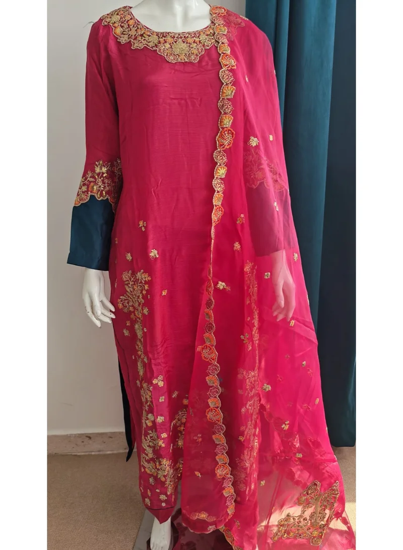 Bazm-A Fashion Atelier  Luxury 2-Piece Pink Embroidered Kaftan Dress with Dupatta Chest 42-44 for Women | Best Price UAE