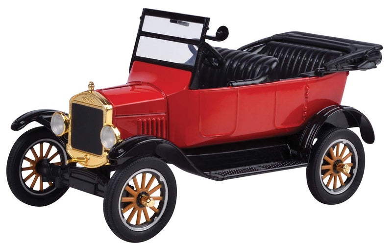 Motormax 1925 Ford Model T Touring Red 1/24 Diecast Model Car - Image 1