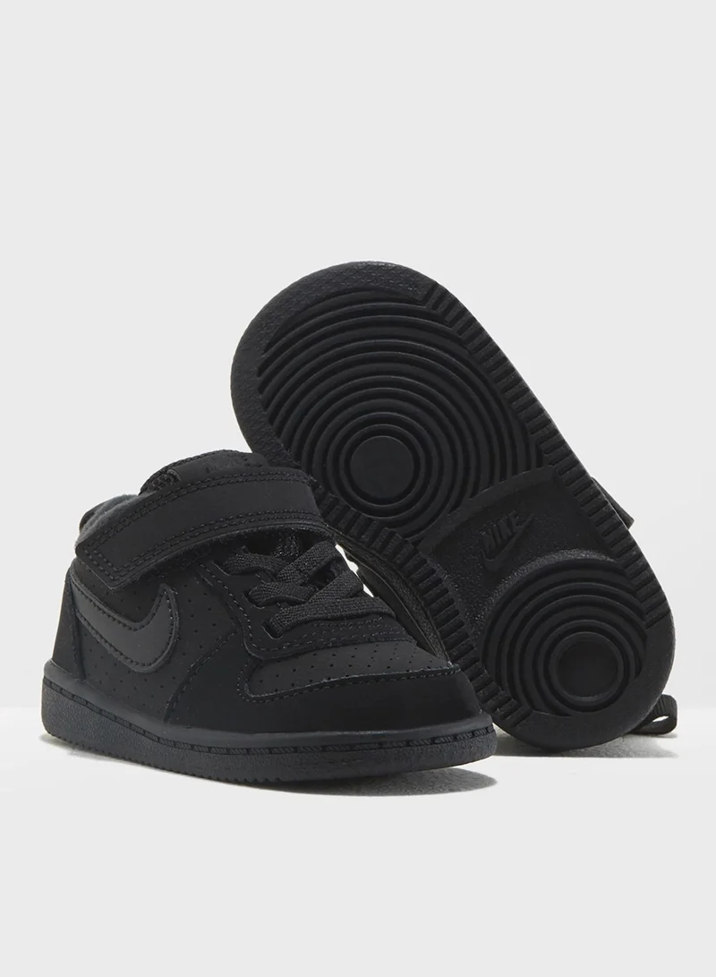 Nike Infant Court Borough Low