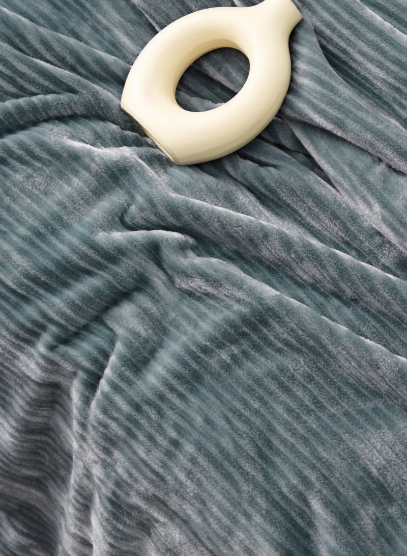 Morano Fluffy Blanket Dyed Model 220X240Cm, Ultra Soft Polyester Textured Stripe Effects, Lightweight and Cozy - Image 3