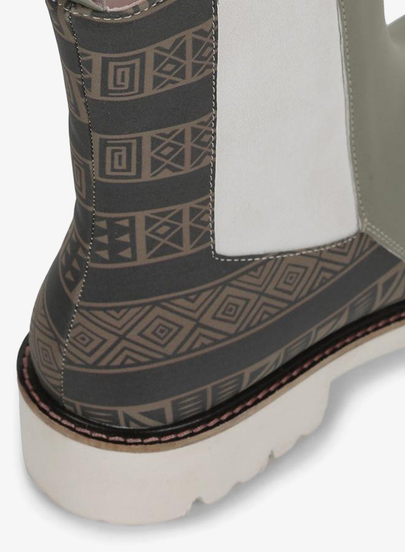 YOHO Grey Comfortable Lightweight Printed Boots - Image 3