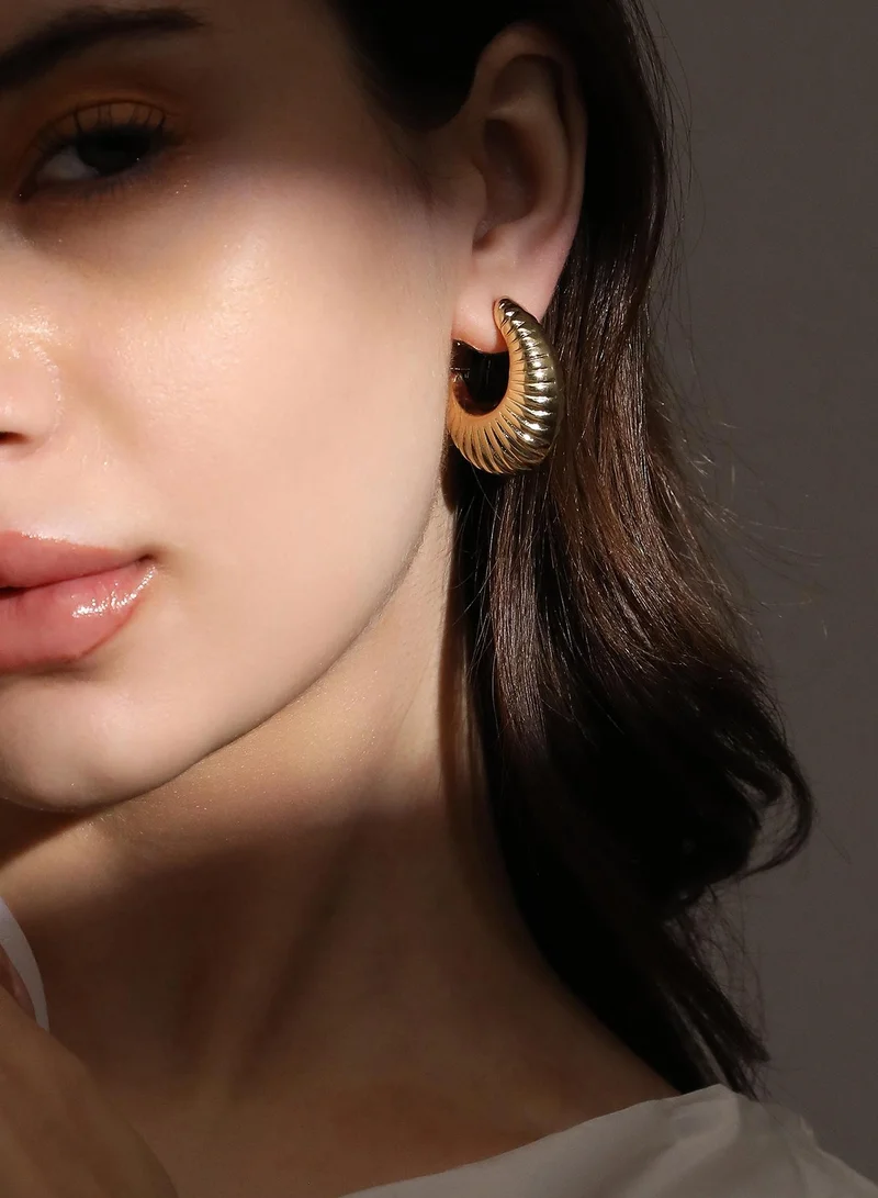 SOHI Ribbed Artificial Hoop Earring Jewellery