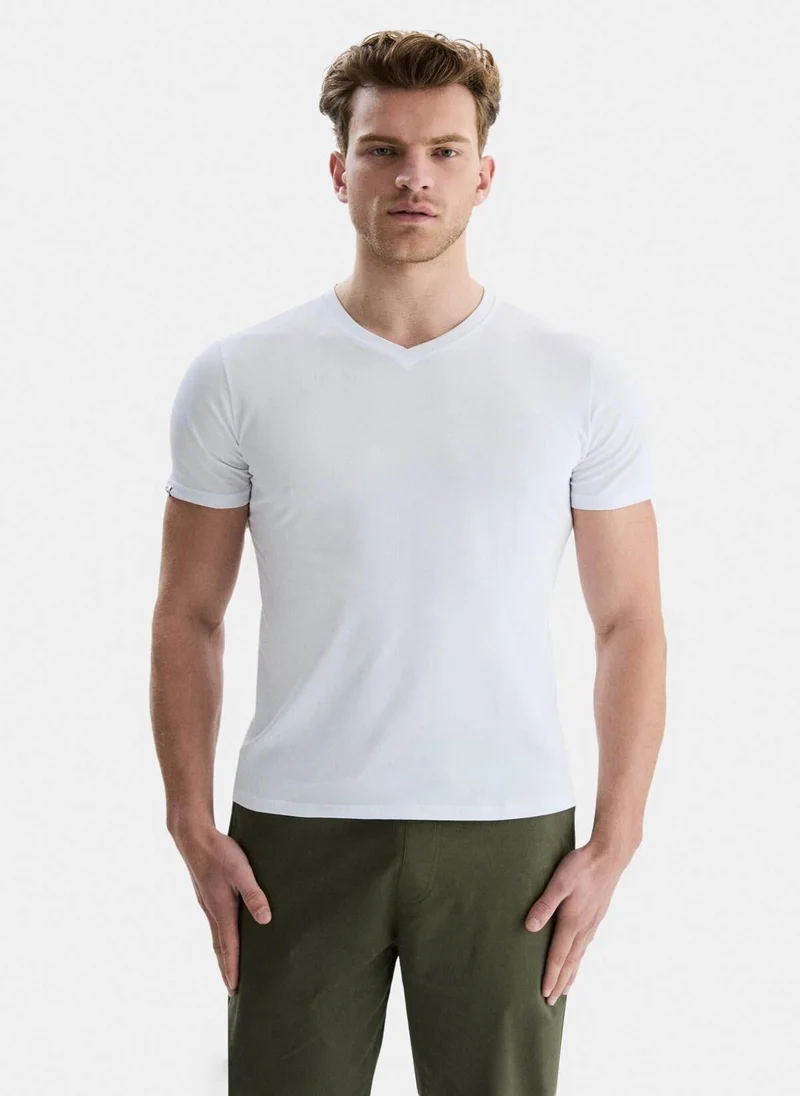 يو سي ال اي فانيس