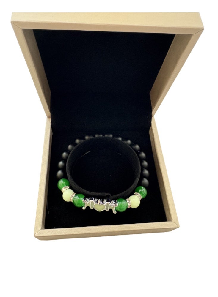 Heart Luminous Bracelet Fashion Glowing Beaded Bracelet with Gift Box Packaging - Image 3