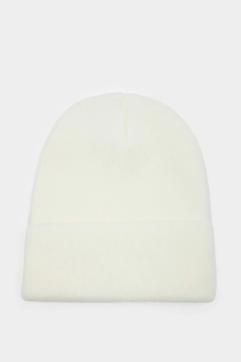 Defacto  Woman Woven Label Beanie for Women | Best Price UAE
