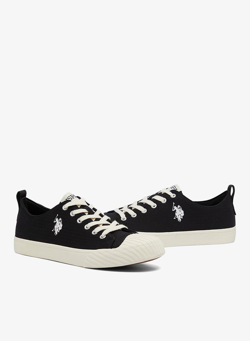 يو اس بولو اسن سنيكرز رجالي أسود قماش بتصميم منخفض وعلامة تجارية مميزة - Image 3