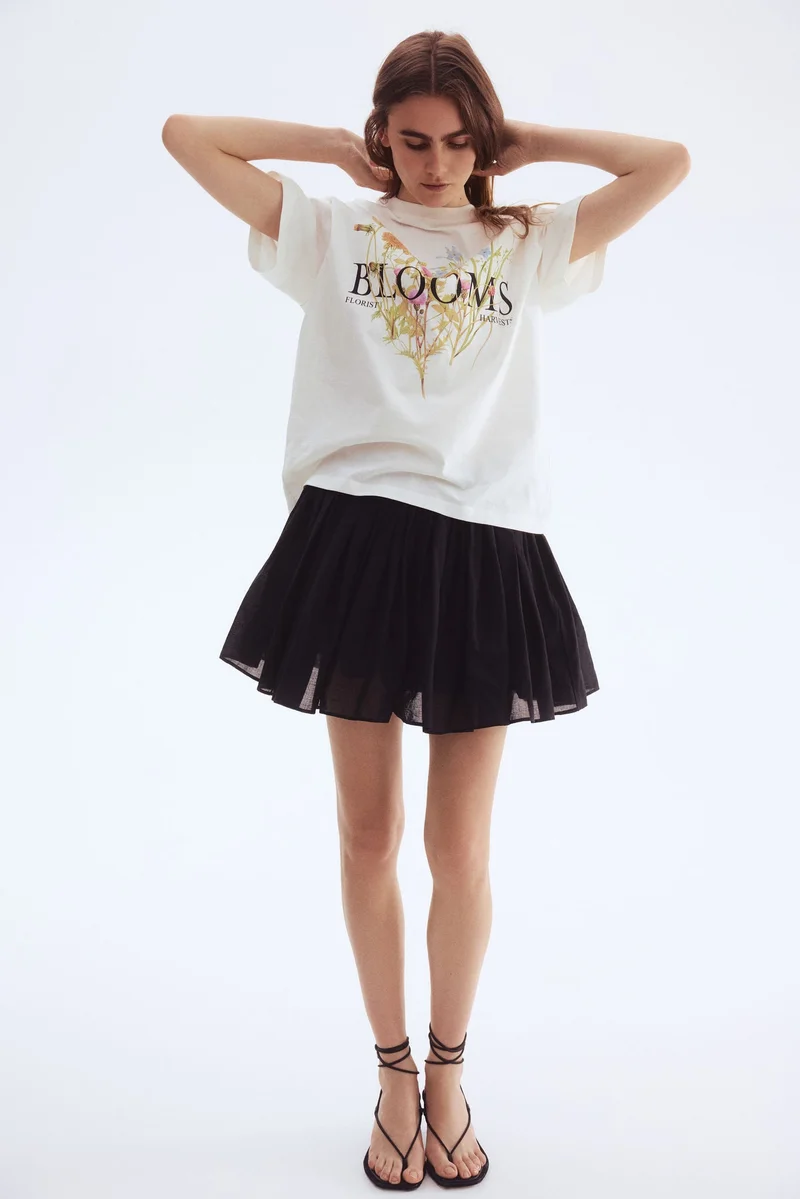 اتش اند ام تي-شيرت بقصّة فضفاضة