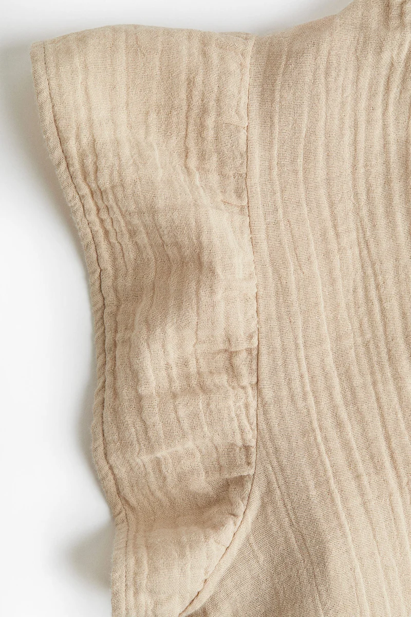 اتش اند ام Flutter-sleeved muslin blouse