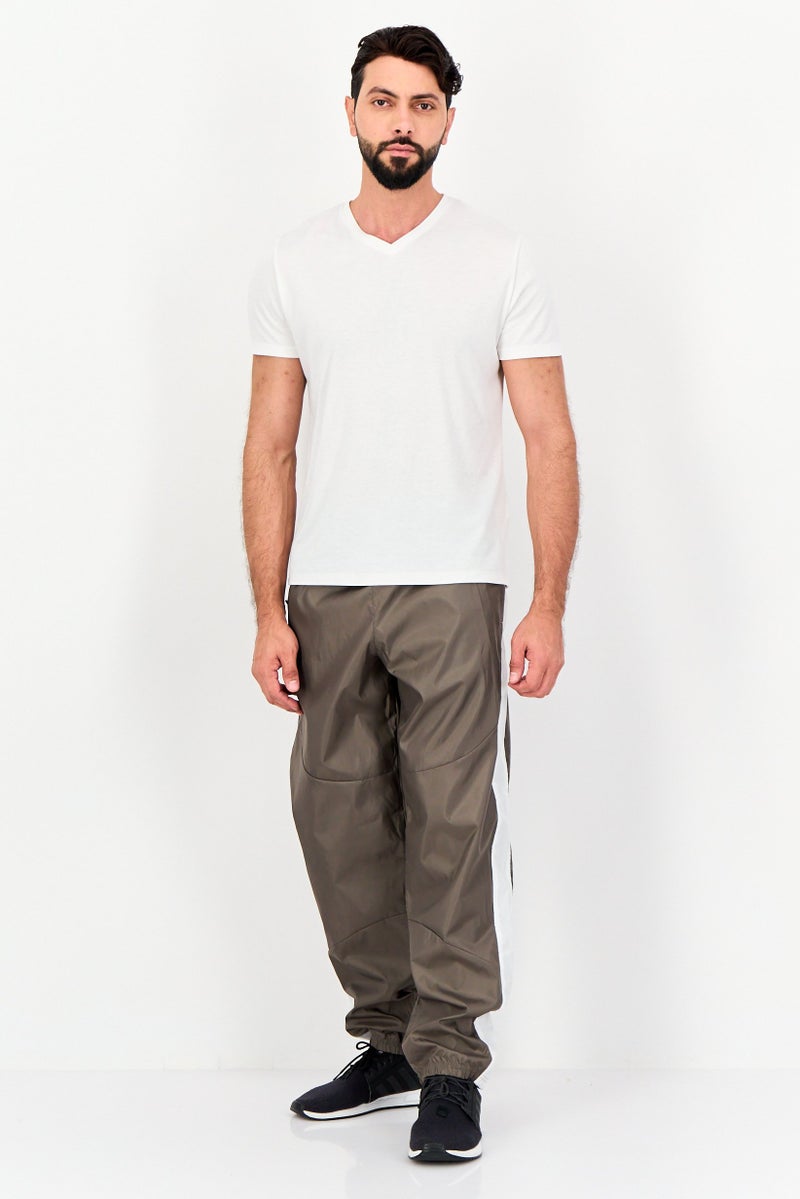 UNDER ARMOUR Men Loose Fit Training Track Pants, Taupe - Image 4