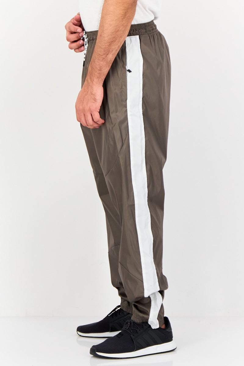 UNDER ARMOUR Men Loose Fit Training Track Pants, Taupe - Image 2